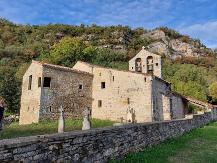 larrogue-eglise-de-larroque.jpg